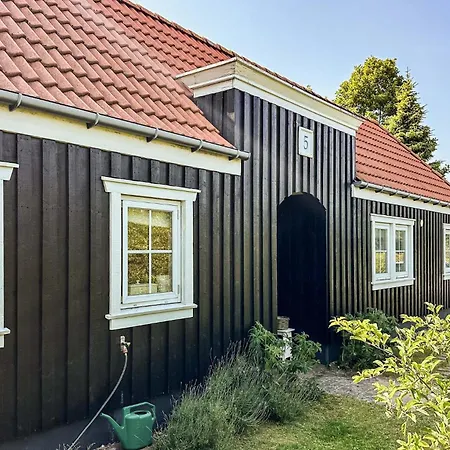 Lovely In With Sauna Semesterbostad Vejby